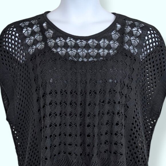 La Donna Black 100% Acrylic Crochet Top - Picture 3 of 8